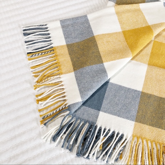 Texteis Penedo Fine Linen Bohemian Throw Blanket - Picture 5 of 12